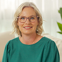 The Push On nurse - Elaine